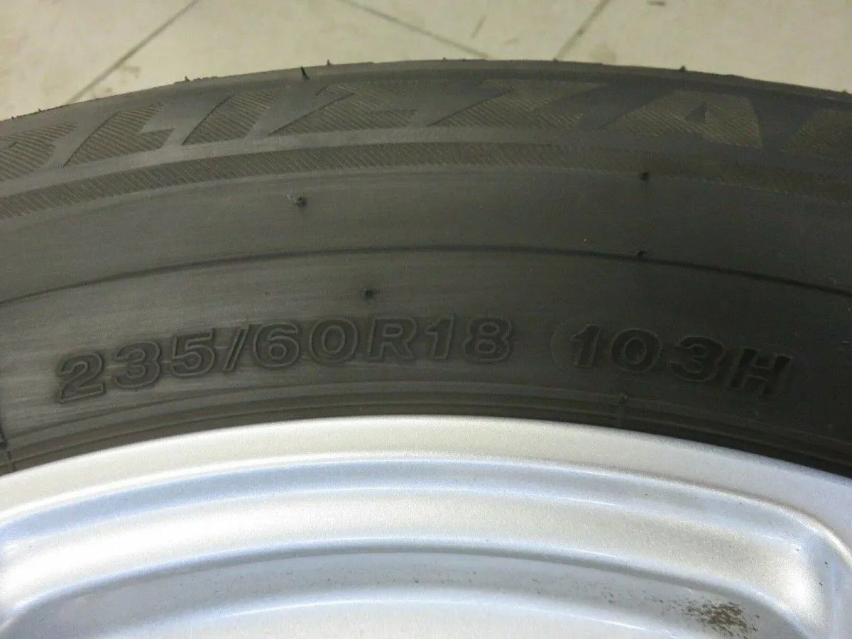 Original Mercedes GLC X253 Alufelgen Winterräder Winterreifen 235 60 R18 7mm Detailansicht 8