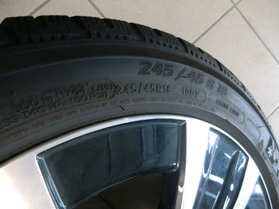 Original Mercedes E Klasse W213 S213 18 Zoll Alufelgen A2134013700 Winterreifen