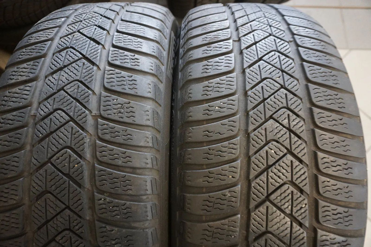 Original Mercedes E Klasse W213S 213 18 Zoll Alufelgen Winterräder Winterreifen Detailansicht 10