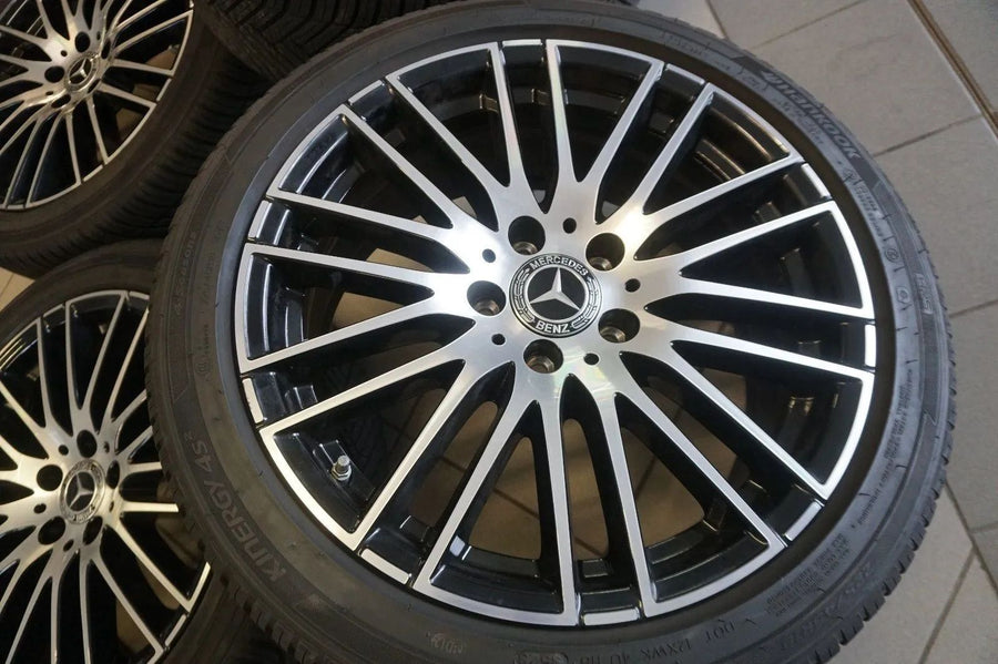 Original Mercedes C-Klasse W206 S206 Alufelgen Allwetterreifen 225 45 R18 Zoll