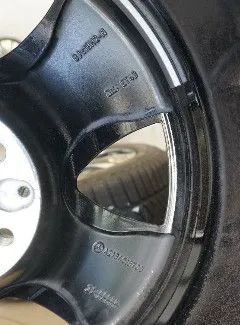 Cerchi in lega originali Mercedes Classe E W213 S213 18 pollici A2134013700 pneumatici invernali