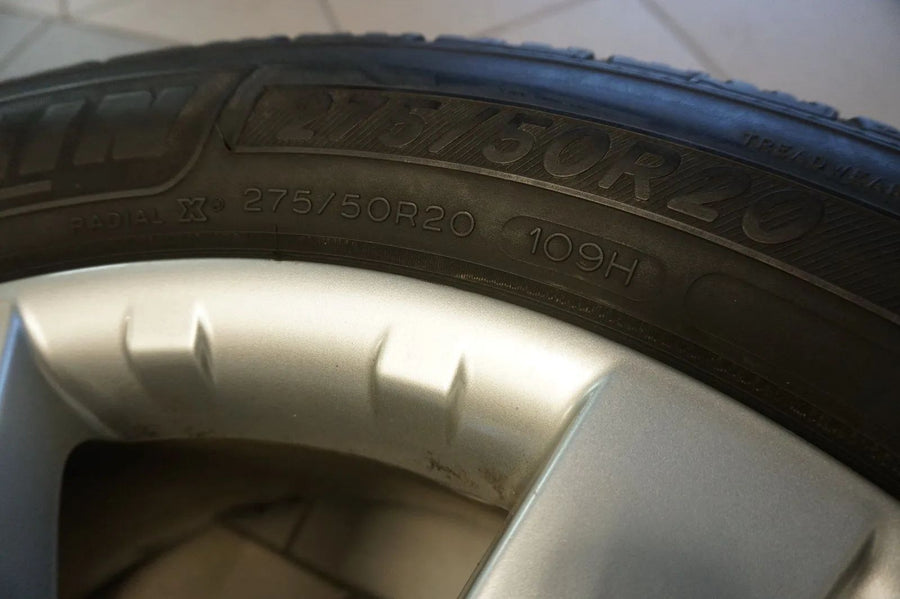Cerchi in lega originali Mercedes GL X164 con ruote e pneumatici estivi 275 50 R20 pollici