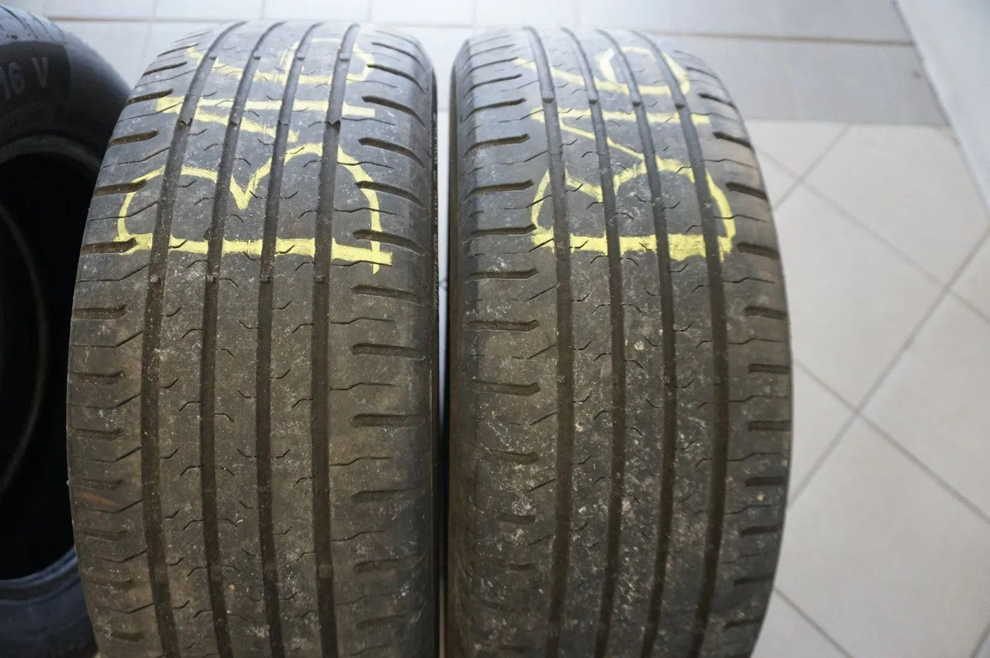 2 X 205 60 R16 92 V Sommerreifen Continental ContiEcoContact 5 MO 2019 4mm