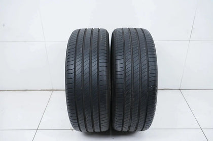 2 x pneus d'été Michelin 235 50 19 pouces DOT22 env. 6mm