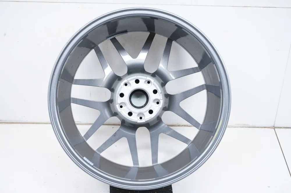 1x Mercedes A45 CLA45 W177 Alufelge 19 Zoll A1774012400 9J ET52 Detailansicht 5