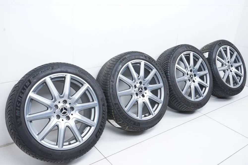 Mercedes A45 CLA45 W177 C118 Winterreifen Winterräder 18 Zoll Detailansicht 2