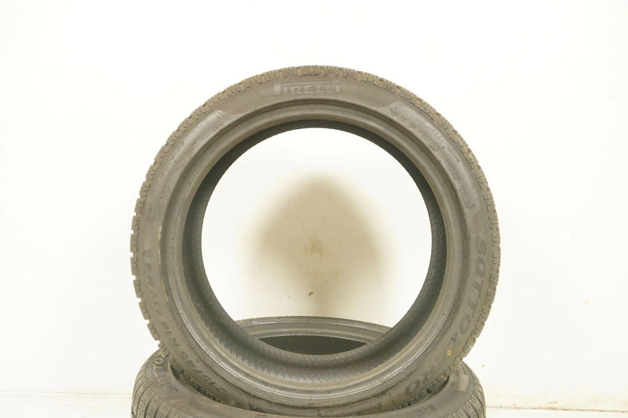 2x Winterreifen Pirelli 215 45 18 Zoll DOT19 ca.7mm MO