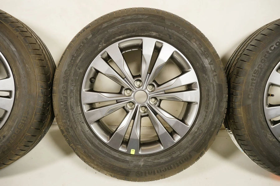 Original Mercedes X-Klasse W470 X470 Alufelgen mit neuen Winterreifen 255 60 R18 Zoll