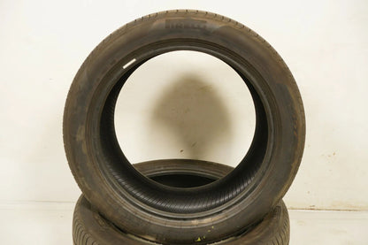 2 pneus été Pirelli DOT22 255/45/19 pouces, profondeur de sculpture d'environ 5 mm