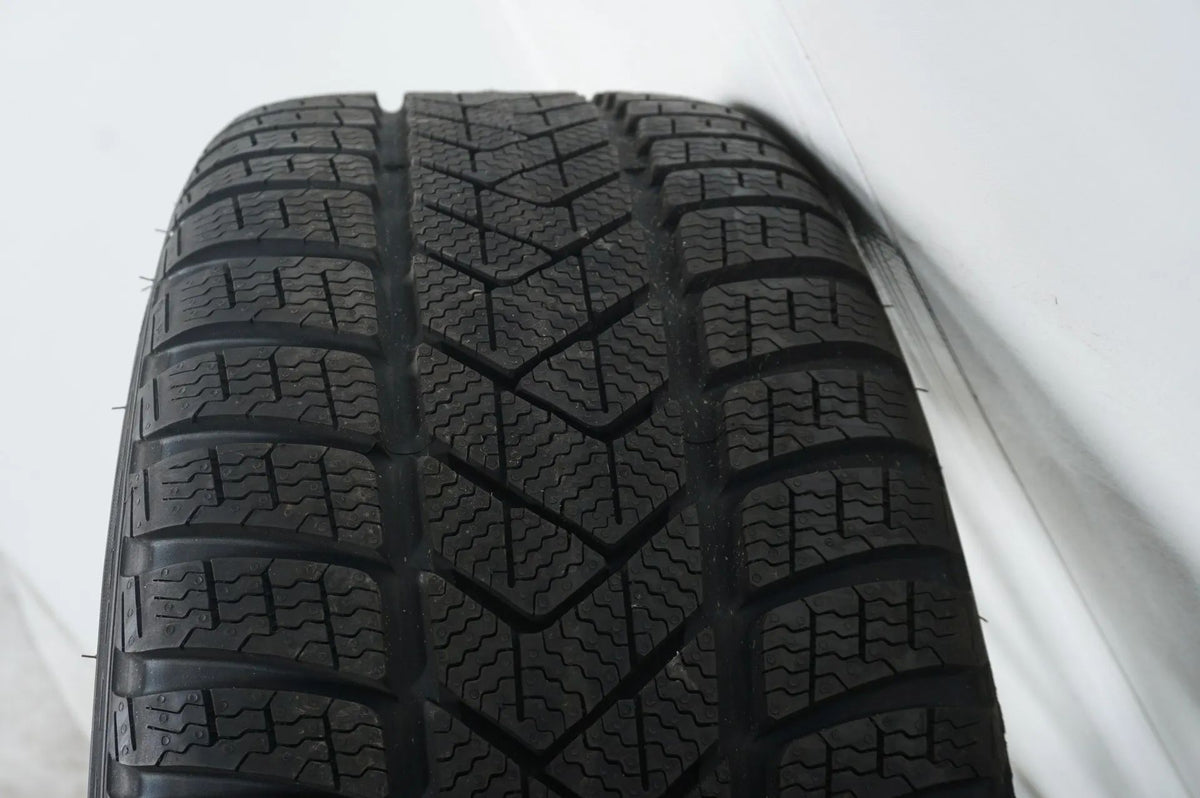Tesla Model 3 winter wheels 235/35/20 inch with sensors (up to 2020) Detailansicht 16