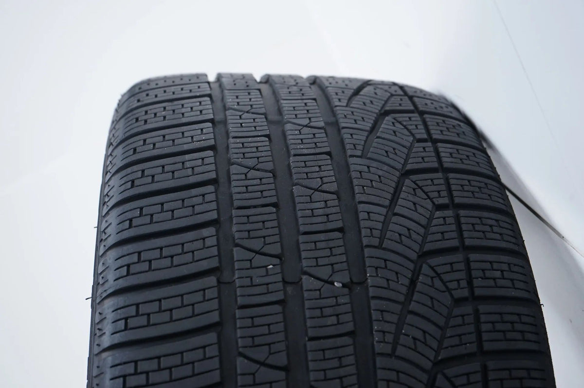 Mercedes GT GTS W190 C190 Winter Tires Winter Wheels 19/20 Inch Detailansicht 20