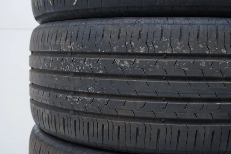 4 x Summer tires 235 50 19 inch Continental DOT21 approx. 4mm MO