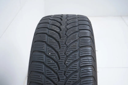 1x Winter tire 205 60 16 inch Bridgestone approx. 4 mm tread depth DOT17 MO