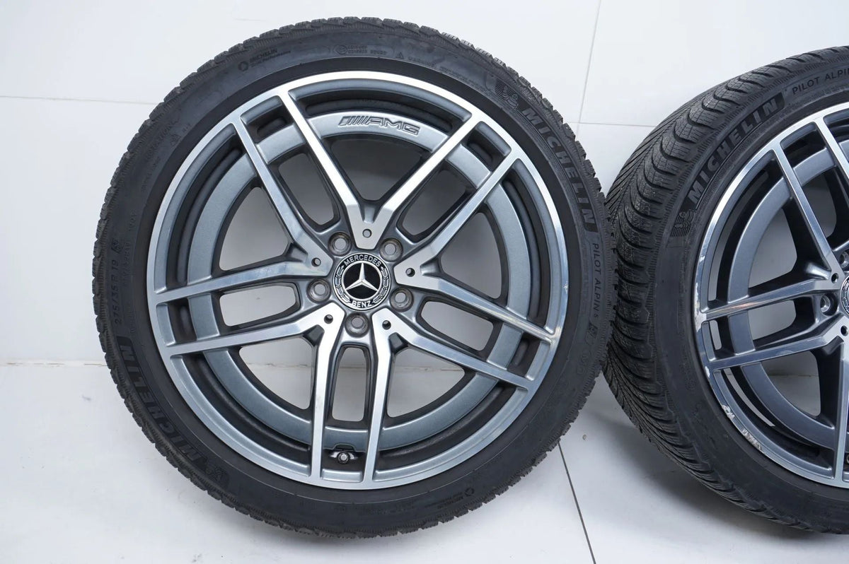Mercedes E43 E53 AMG W213 Allwetterräder mit neuen Allwetterreifen 19 Zoll