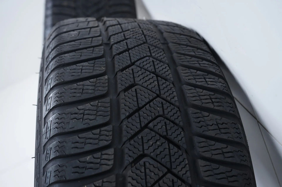 Mercedes CLS Class W257 winter tires/wheels 245/40/19 inch Detailansicht 16