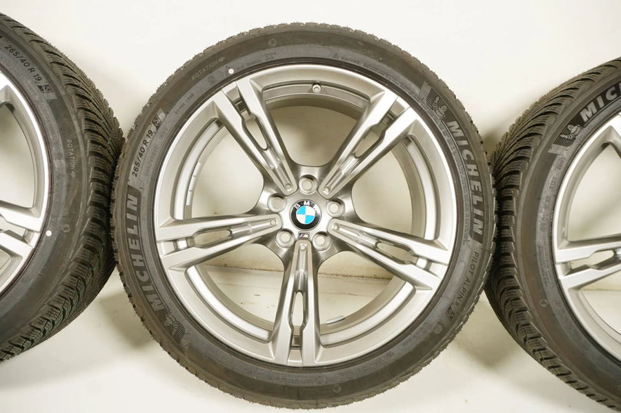 Pneus et jantes hiver neufs pour BMW M5 F90, dimensions 265/40/19 pouces, norme 705M.