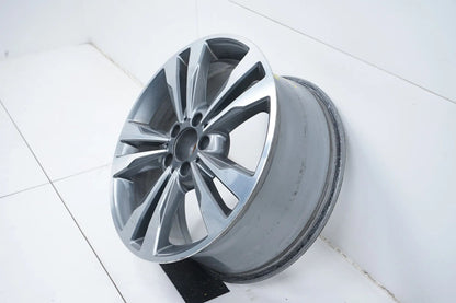 1 x Mercedes E-Class Coupe W207 18-inch Alloy Wheel A2074012902 8J