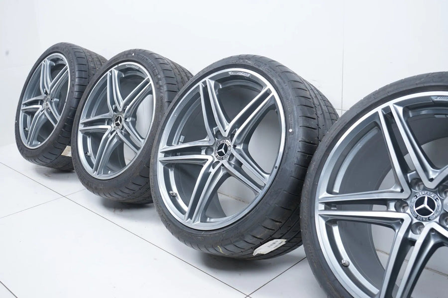 Mercedes GT GTS W190 summer tires, summer wheels 19/20 inch