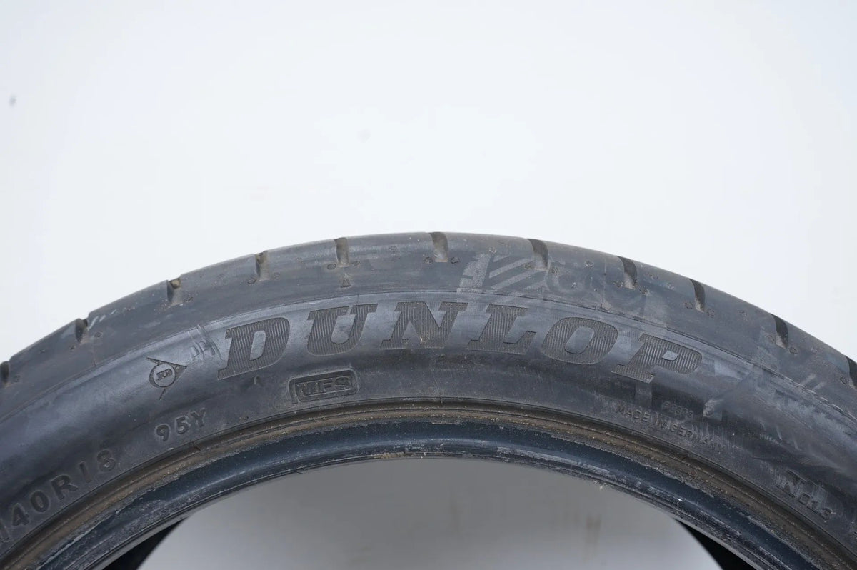 1x Dunlop summer tire 255 40 18 inch DOT13 MO approx. 6mm tread depth Detail view 2
