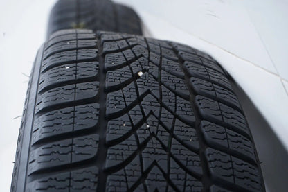 Mini Electric Power F56 winter tires/wheels 205/45/17 inch 737