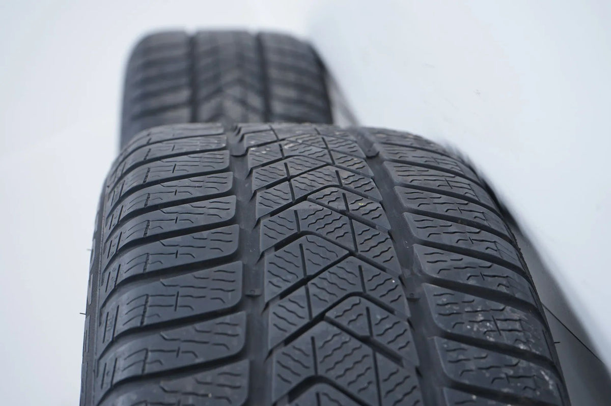 Mercedes C-Class W206 winter tires/wheels 225/45/18 inch Detailansicht 12