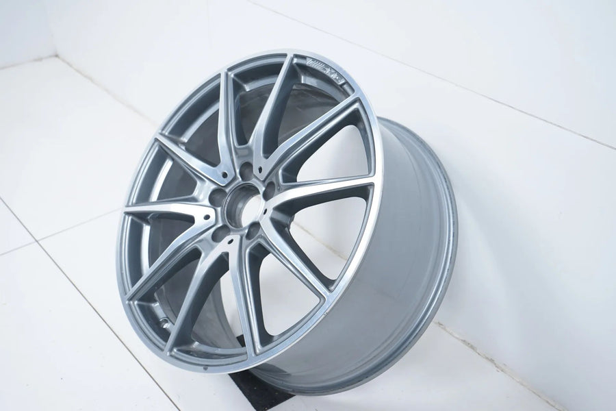 1 x Mercedes GT GTS W190 C190 hliníkový disk 19 palců A1904011000 9J