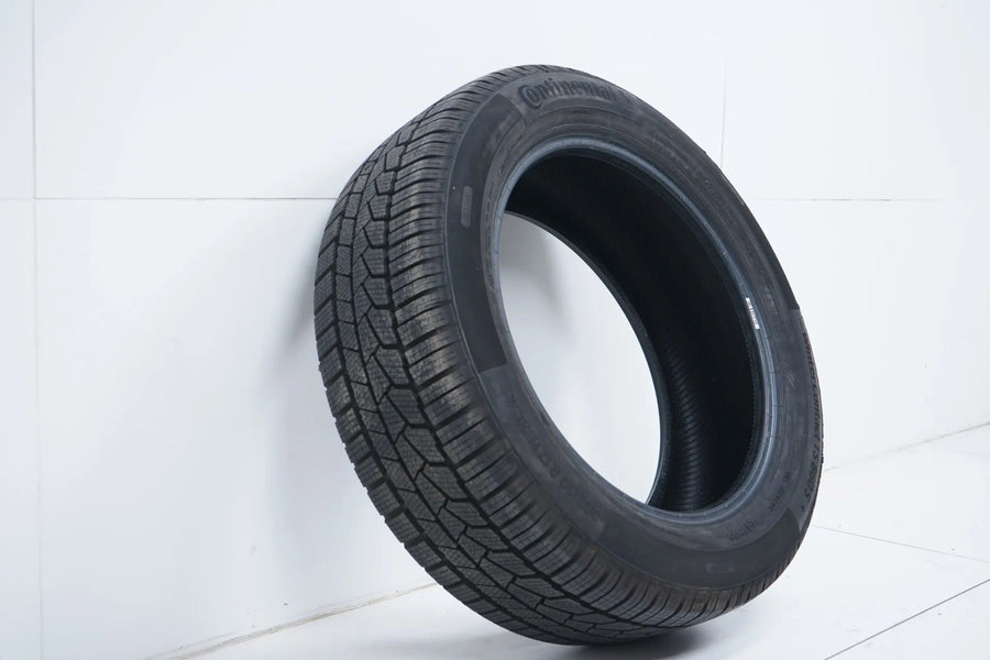 1x Winterreifen Continental 205 60 17 Zoll ca.8 mm DOT23 Bmw*