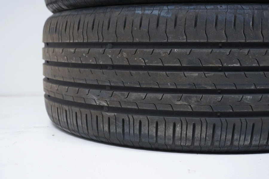 4 x Summer tires 235 50 19 inch Continental DOT21 approx. 4mm MO