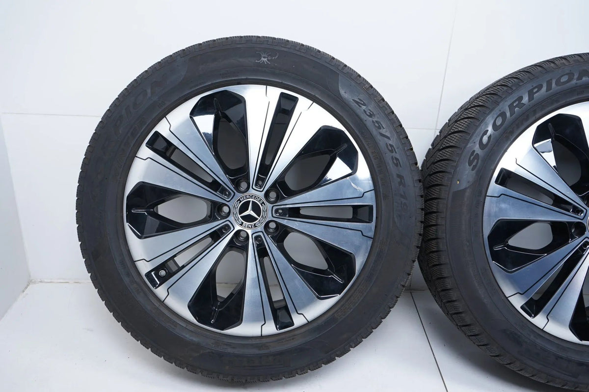 Original Mercedes EQC Alloy Wheels Winter Tires Winter Wheels 6-7mm 235 55 255 50 R19 Detailansicht 3