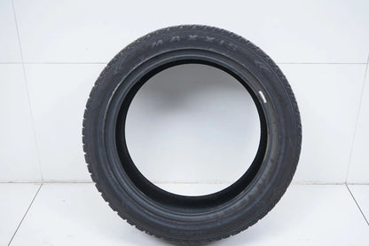 1x Allwetterreifen Ganzjahresreifen 245 45 18 Zoll Maxxis ca.7mm