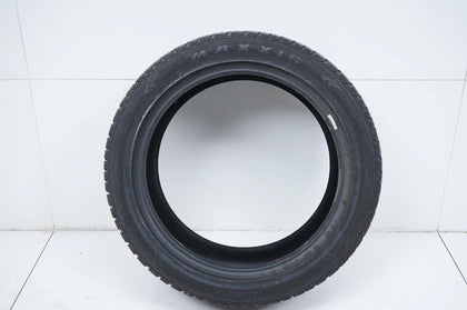 1x All-weather tire, all-season tire, 245/45/18 inch Maxxis, approx. 7mm tread depth