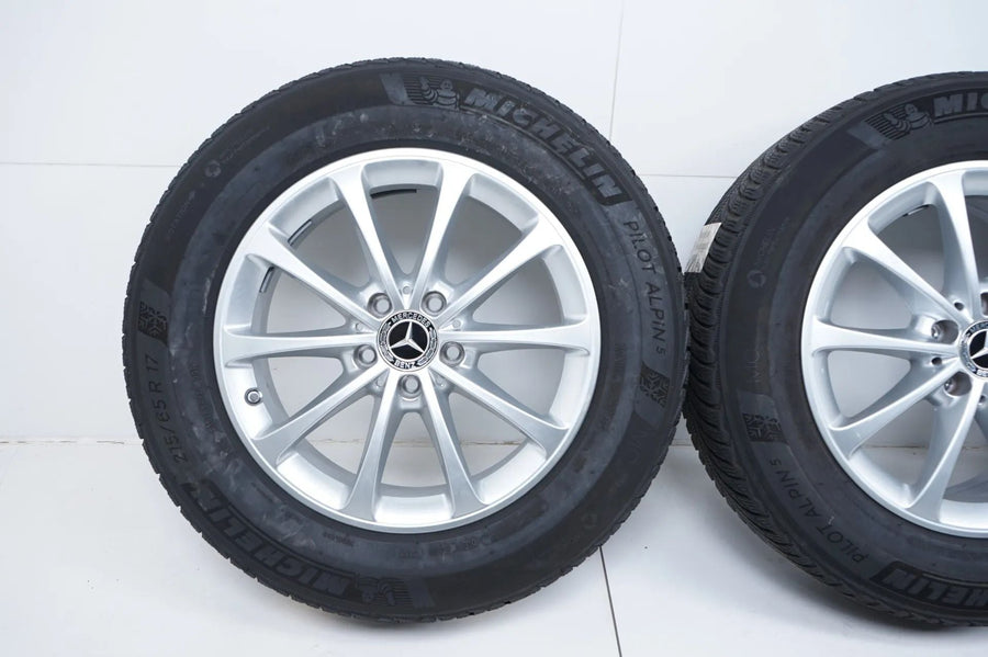 Mercedes GLA GLB H247 X247 Allwetterräder mit neuen Allwetterreifen 215 65 17 Zoll