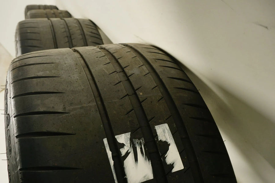Mercedes GT-R C190 W190 summer tires summer wheels 19/20 inch