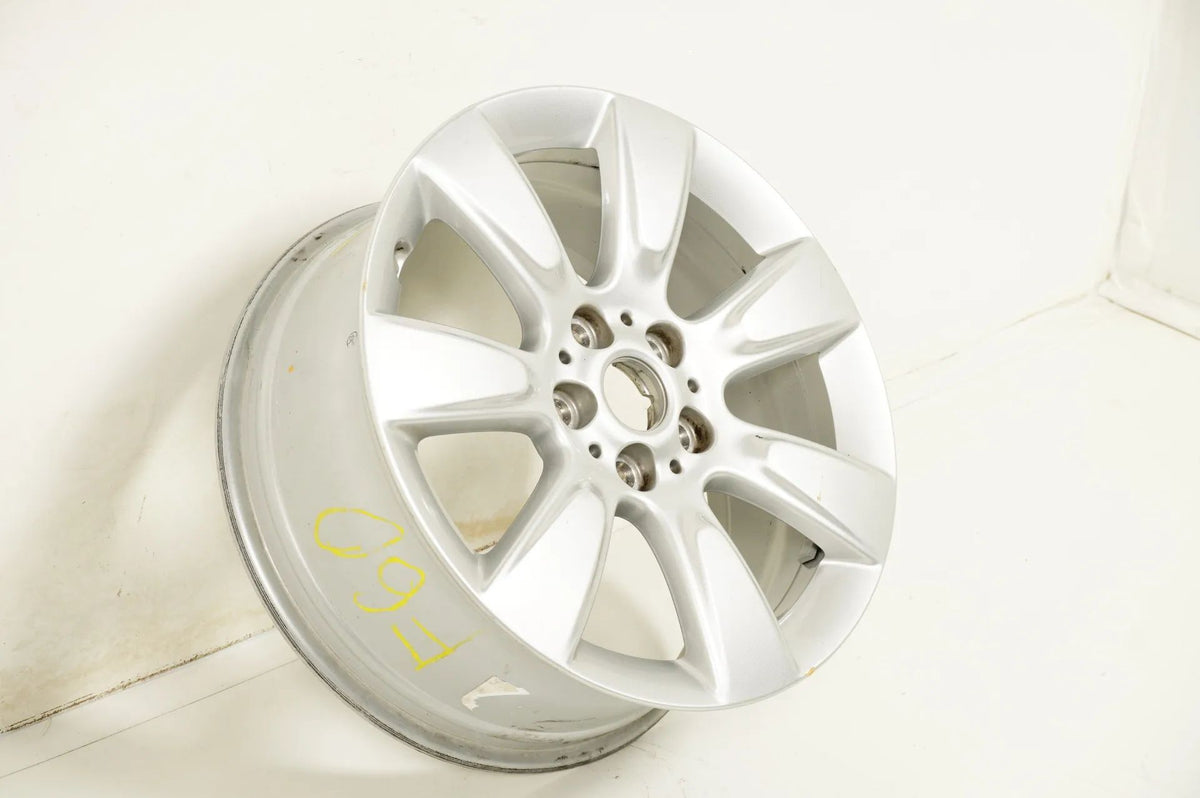 1 x Original MINI Countryman F60 Alufelge 17 Zoll 530 6868276 7,5J Detailansicht 3