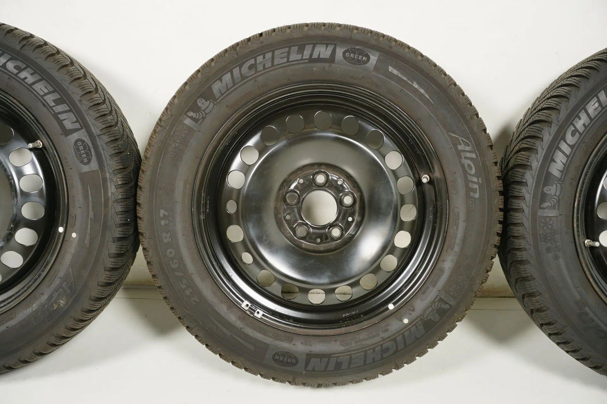 Mercedes GLA W156 X156 Winterreifen Winterräder 215 60 17 Zoll Detailansicht 5