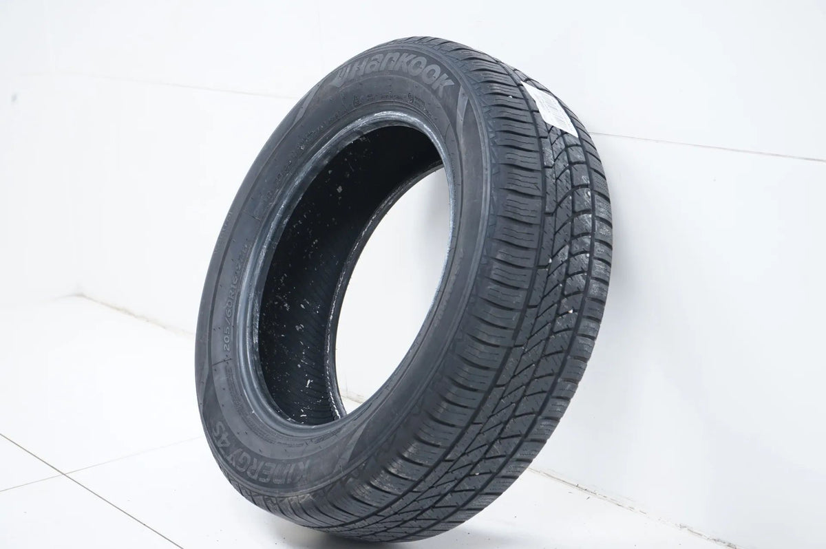 1x All-weather tire 205 60 16 inch Hankook approx. 4 mm DOT21 Detail view 6