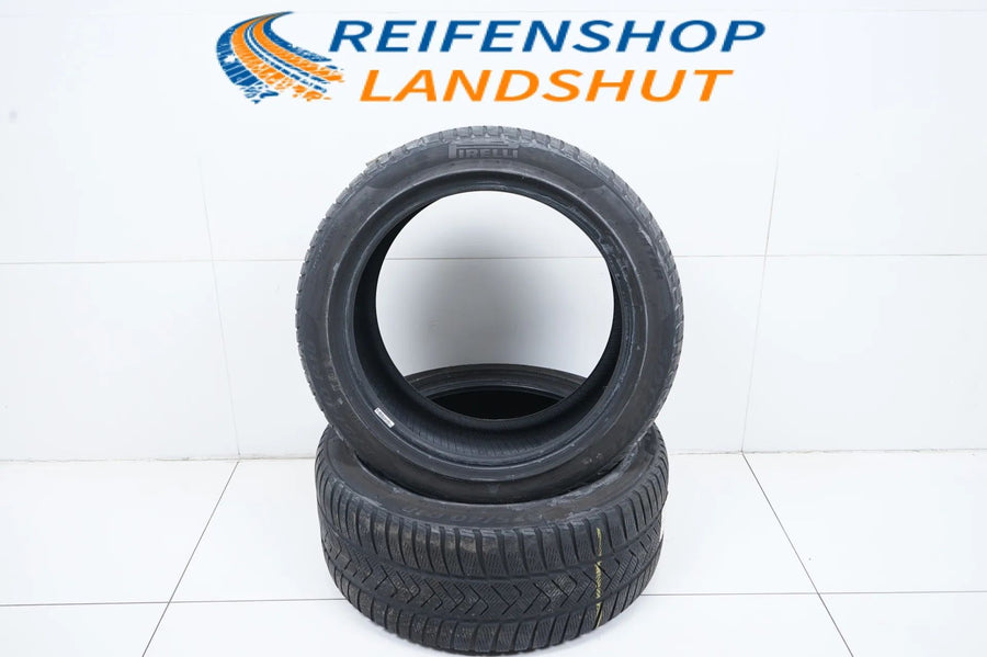 2x Winter tires 275 40 18 inch Pirelli approx. 3 mm tread depth DOT21 MO