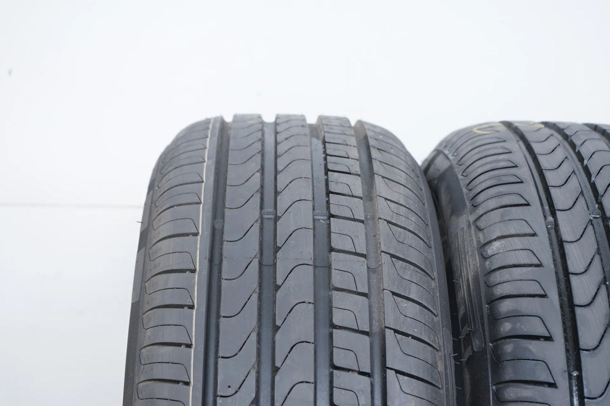 2 pneus été quasi neufs Pirelli DOT18 MO 235/50/20 pouces Vue détaillée 4