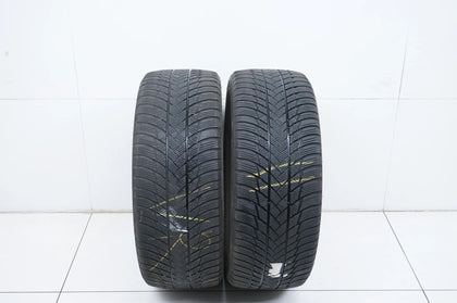 2x Bridgestone winter tires 235 50 19 inch DOT21 approx. 3mm tread depth