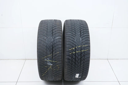 2x Bridgestone winter tires 235 50 19 inch DOT21 approx. 3mm tread depth