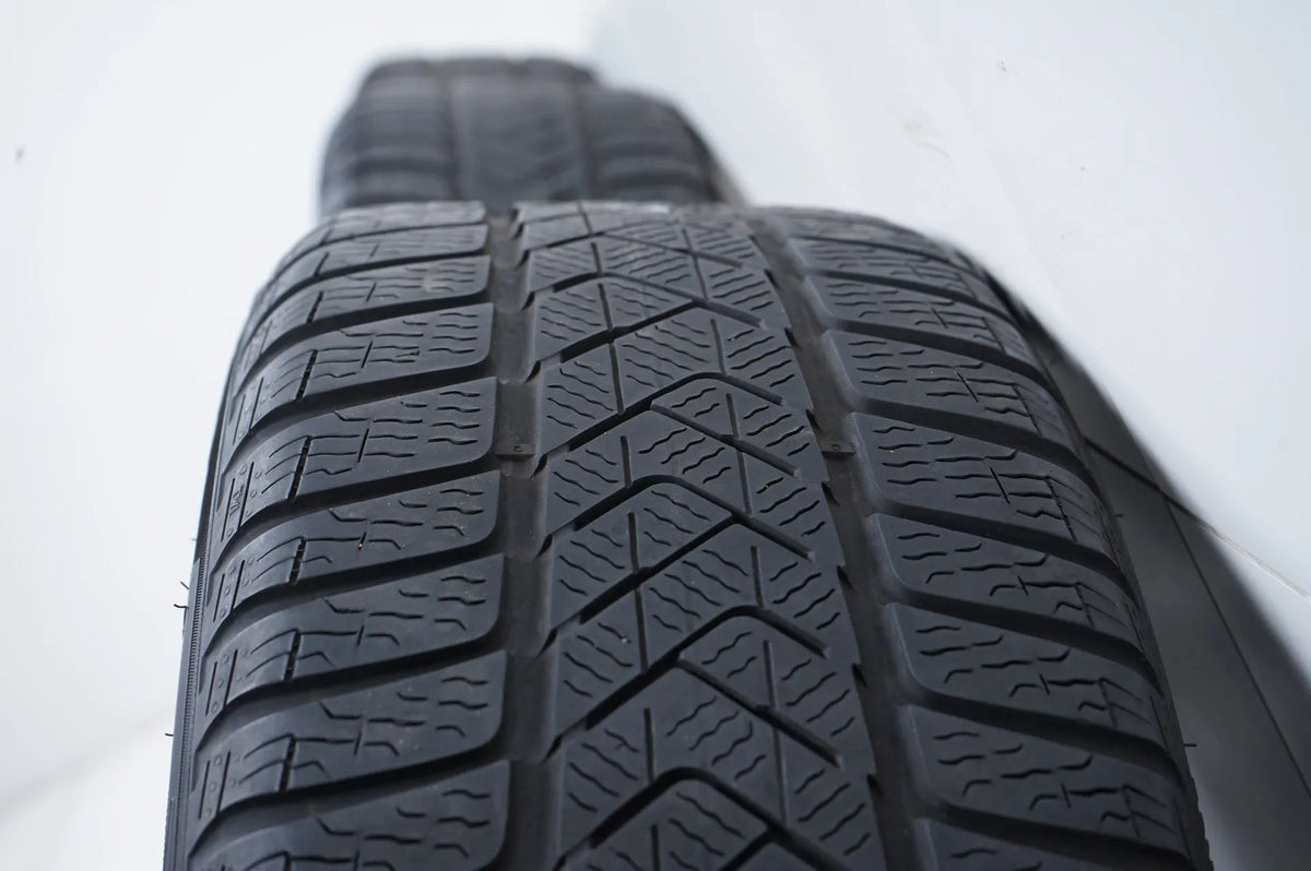 Pneus/jantes hiver 225/45/18 pouces pour Mercedes Classe C W206 Detailansicht 10