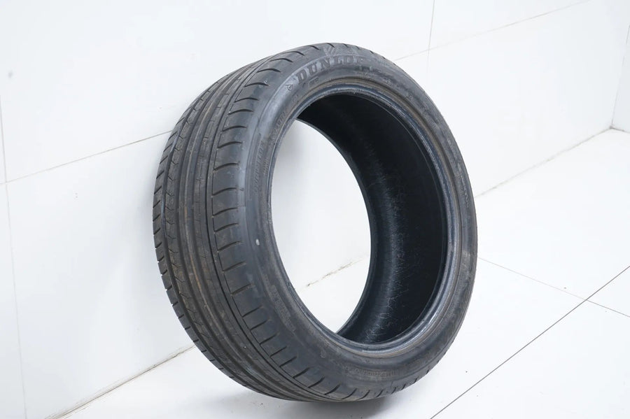 1x Dunlop summer tire 255 40 18 inch DOT13 MO approx. 6mm tread depth