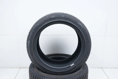 2x Winter tires 275 40 18 inch Pirelli approx. 3 mm tread depth DOT19 MO