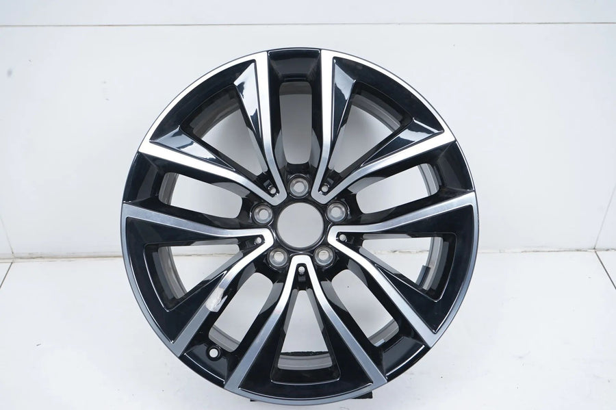 1 x Hliníkový disk Mercedesu třídy S V223 18 palců A2234012900 8J ET37
