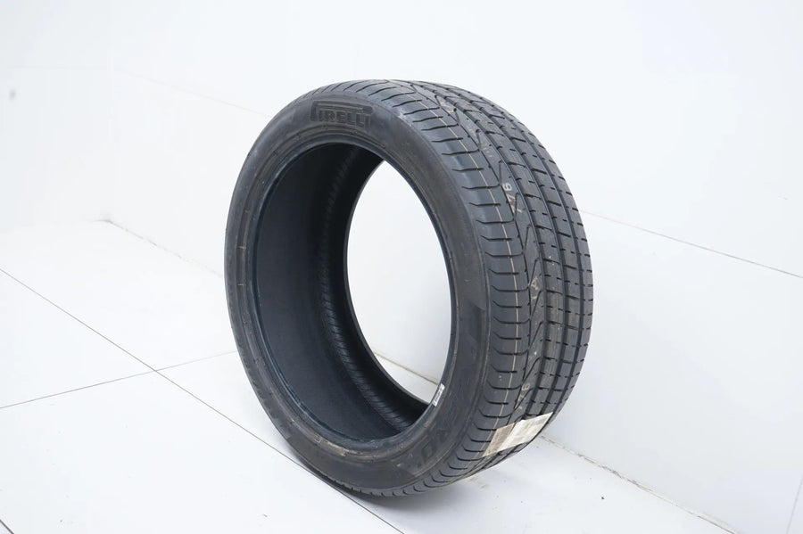 1 pneu été de démonstration Pirelli 265/40/20 pouces DOT16 AO