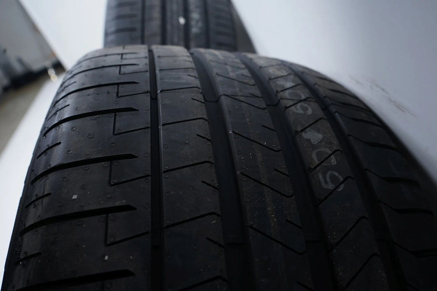 New Mercedes AMG GT W290 summer wheels, summer tires, 19 inch