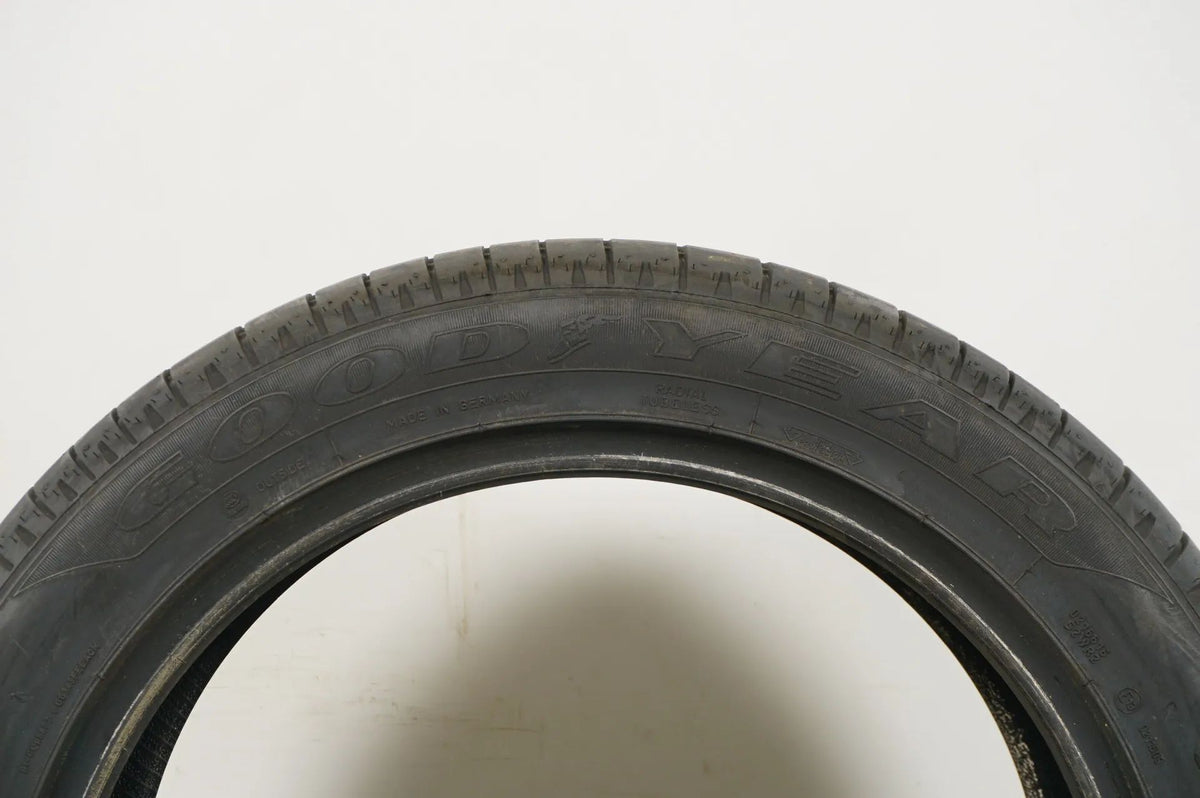 2 x summer tires 255 45 19 inch Goodyear DOT18 approx. 7.5mm tread depth Detailansicht 3