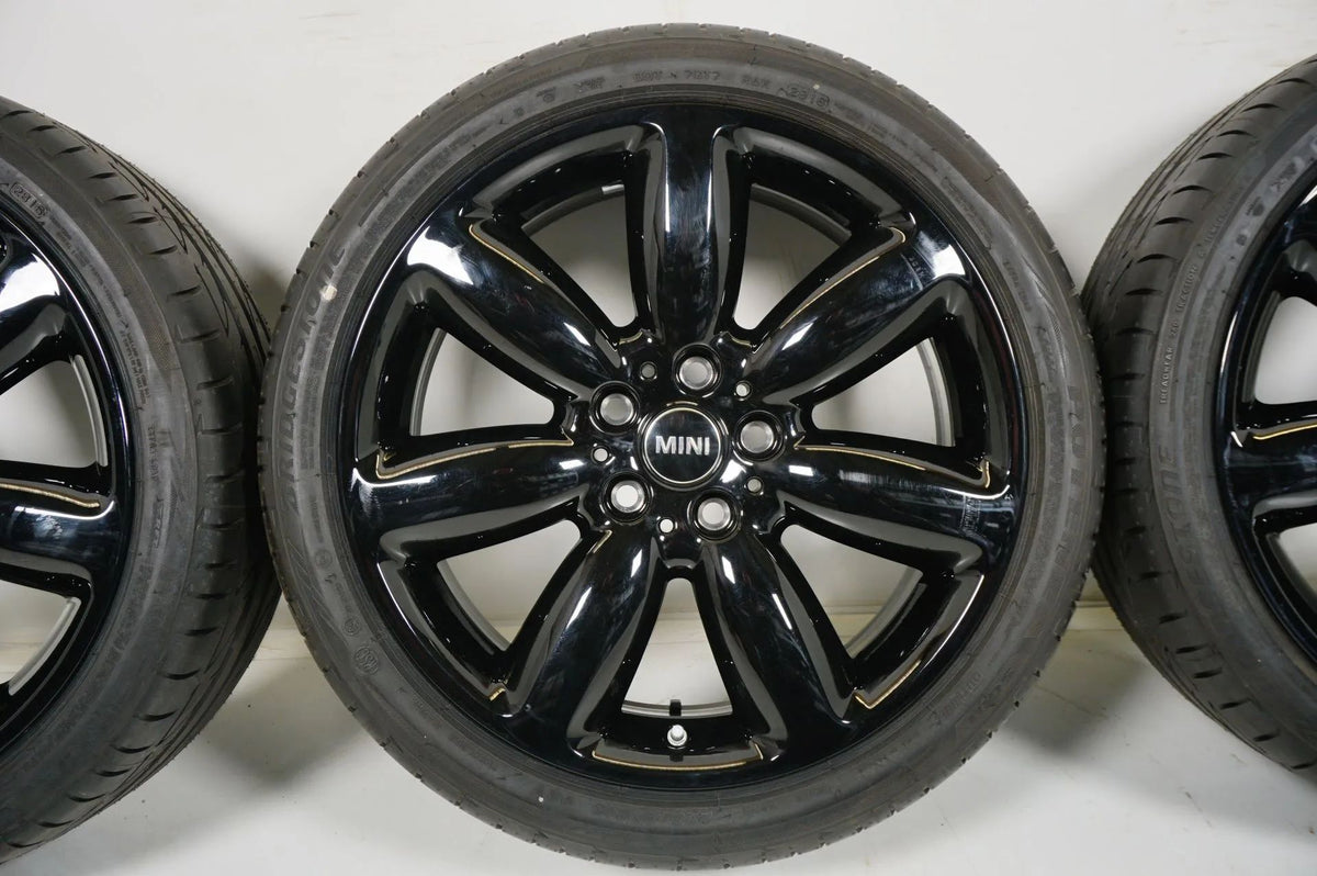 MINI Clubman F54 summer tires, summer wheels 225/40/18 inch Detailansicht 5