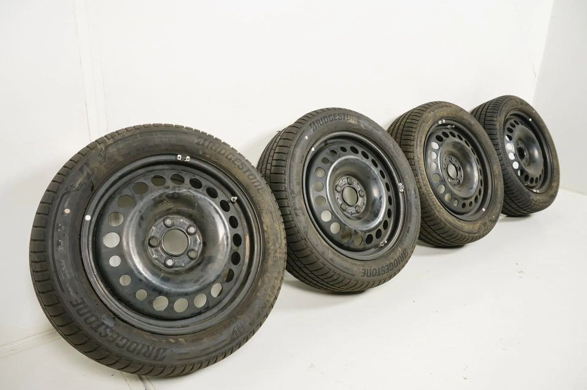 Mercedes AB Class W177 W247 Summer Wheels 205 55 17 inch Detailansicht 2