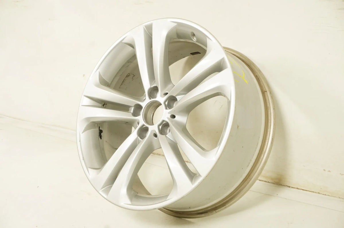 1 x BMW řady 3 řady 4 F30 F31 F32 F36 hliníkový disk 19 palců 401 6796256 8J Detailní zobrazení 4